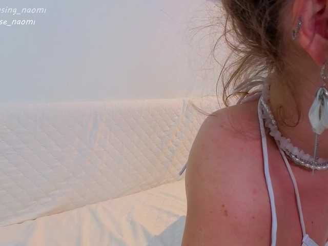 Naomimif live cam on BongaCams