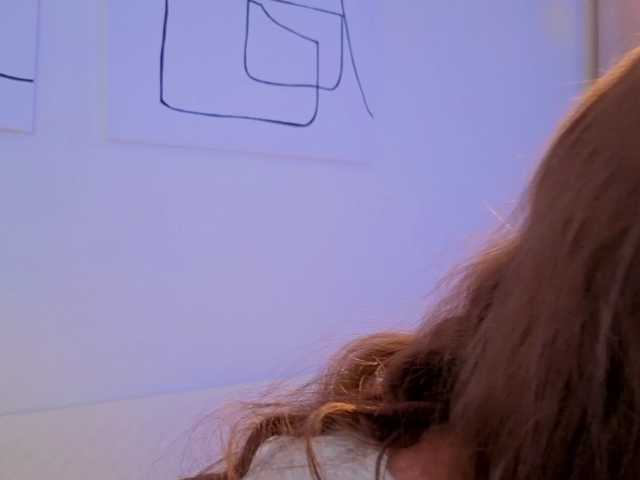 Naomimif live cam on BongaCams