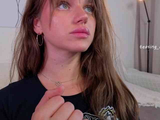 teasingNaomi