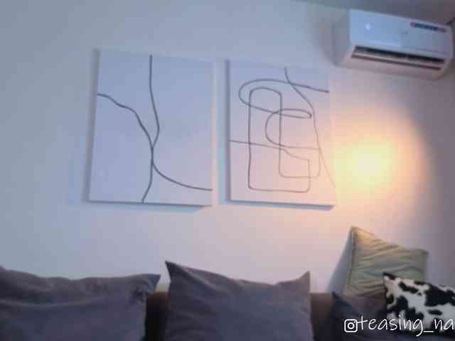 Naomimif webcam