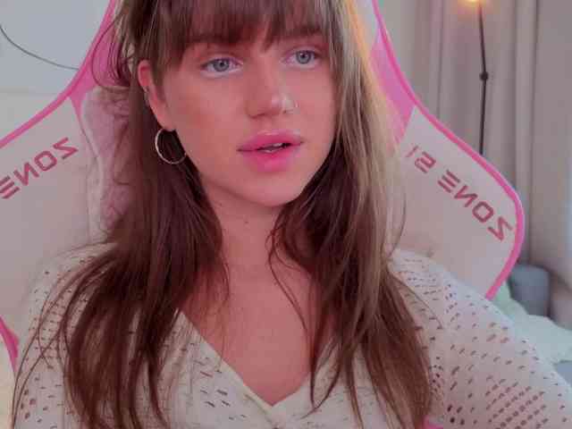 teasingNaomi