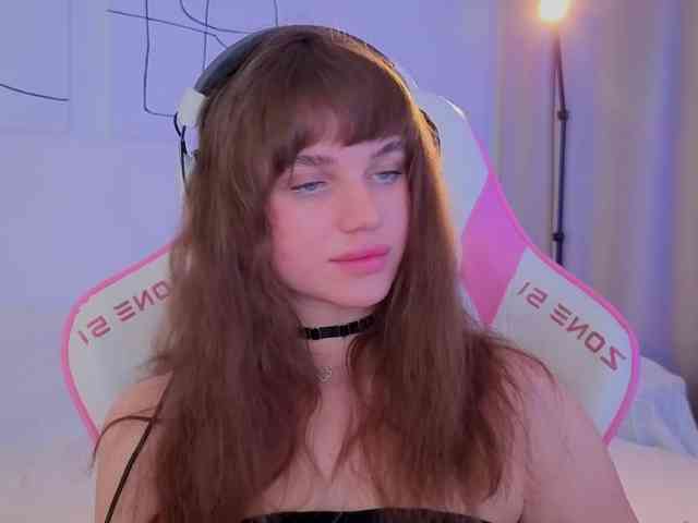 teasingNaomi