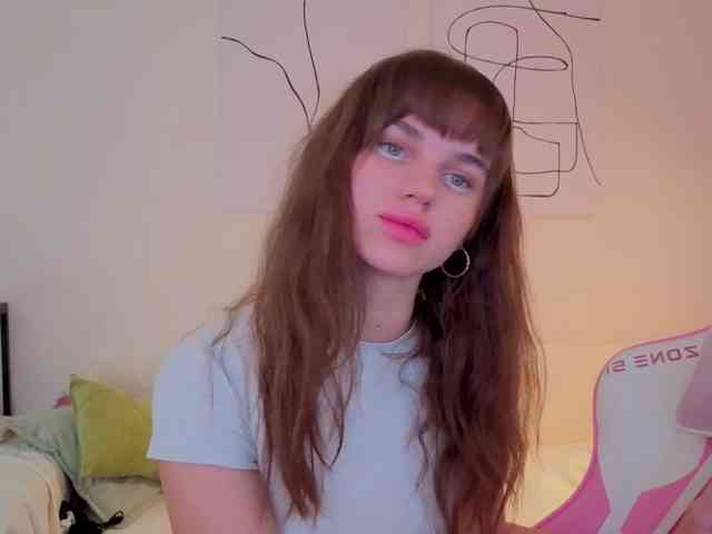 teasingNaomi