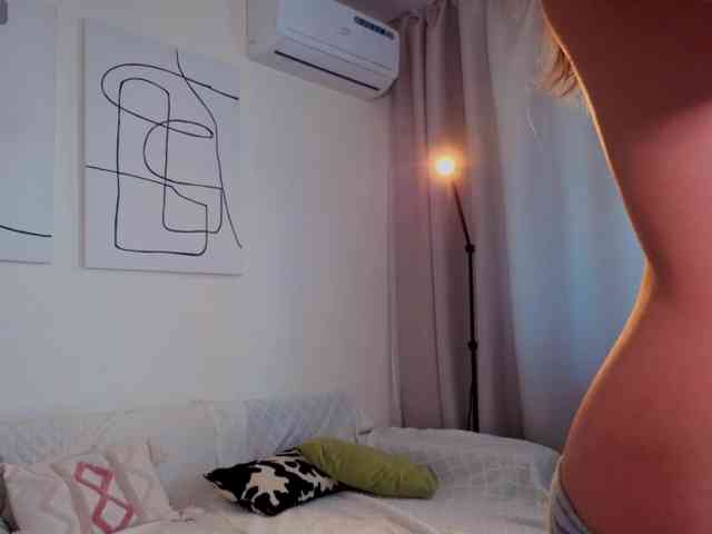 teasingNaomi webcam