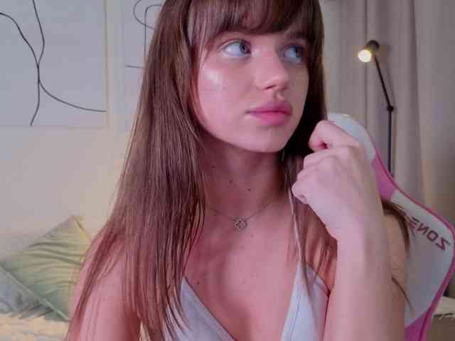teasingNaomi