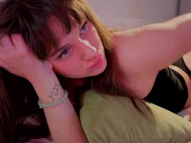 teasingNaomi