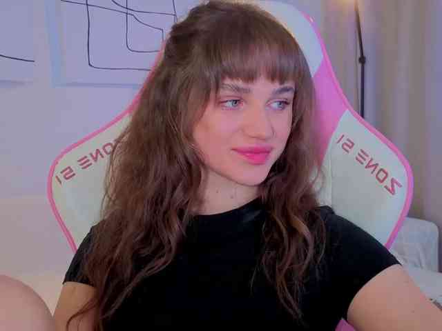 teasingNaomi