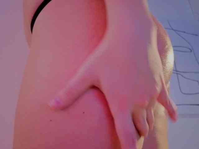 teasingNaomi