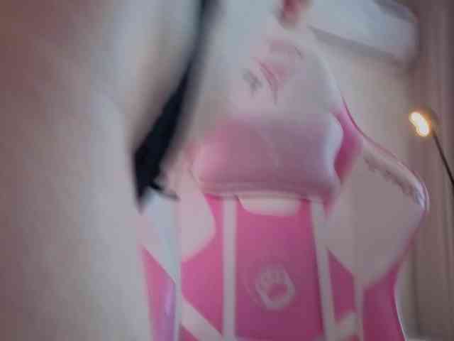 teasingNaomi