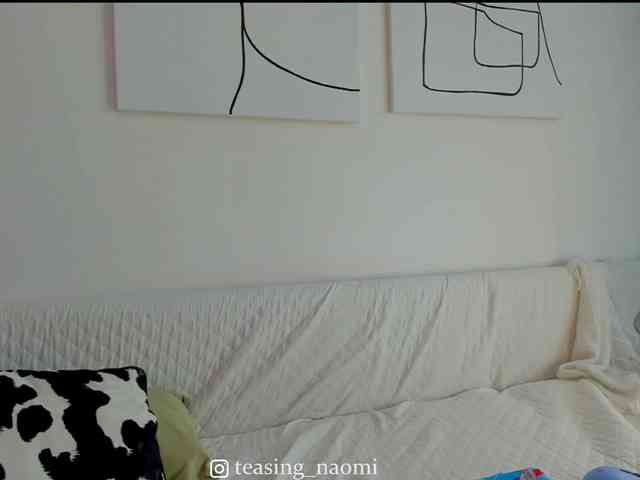 Naomimif webcam