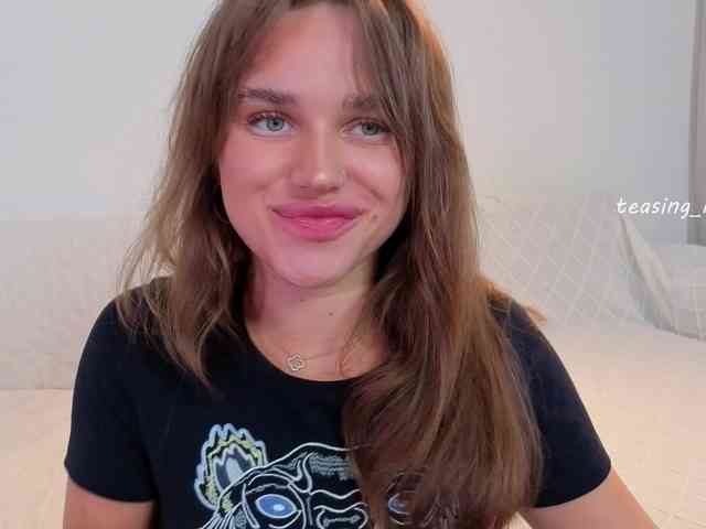 teasingNaomi