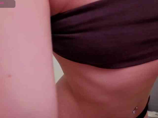 teasingNaomi webcam