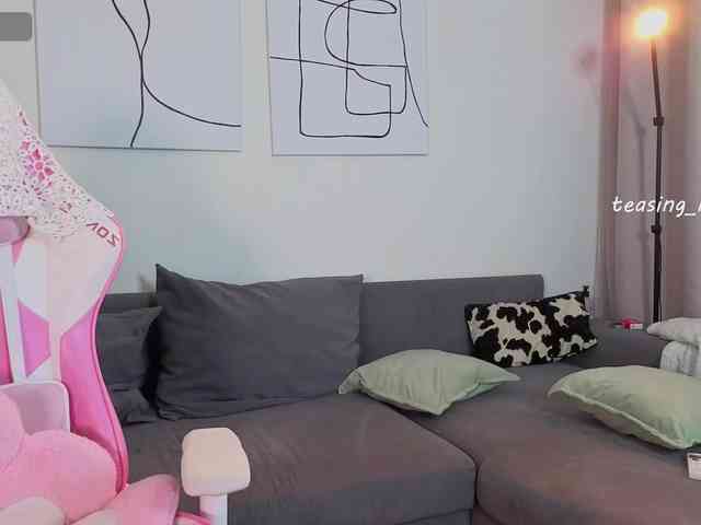 teasingNaomi webcam