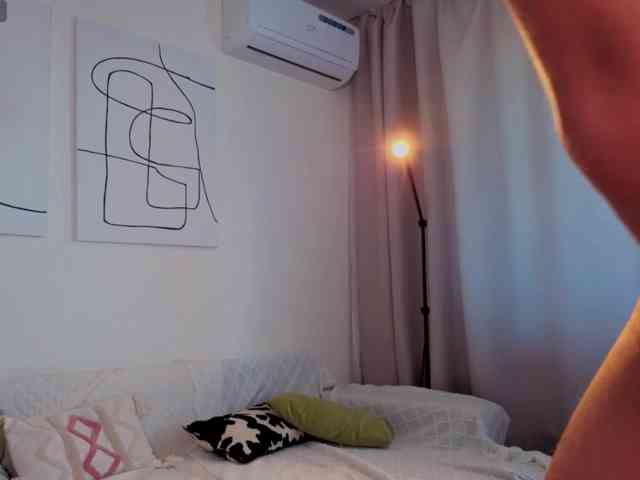 teasingNaomi webcam