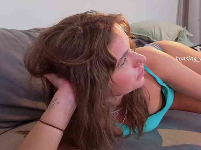 teasingNaomi
