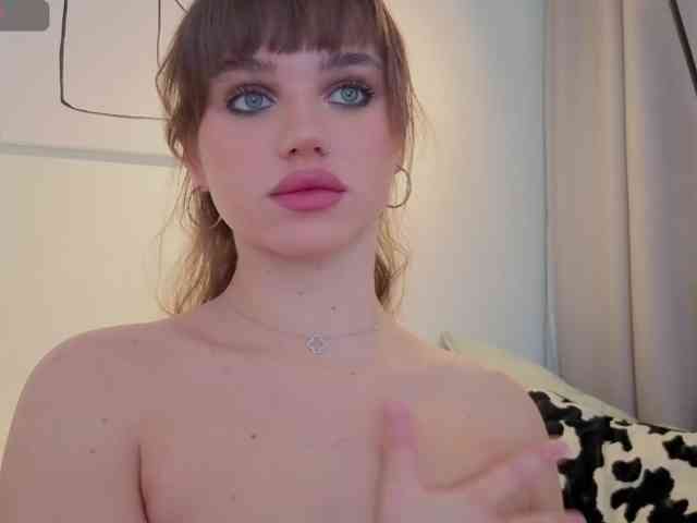 teasingNaomi