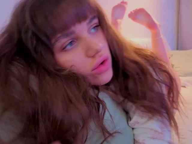 teasingNaomi