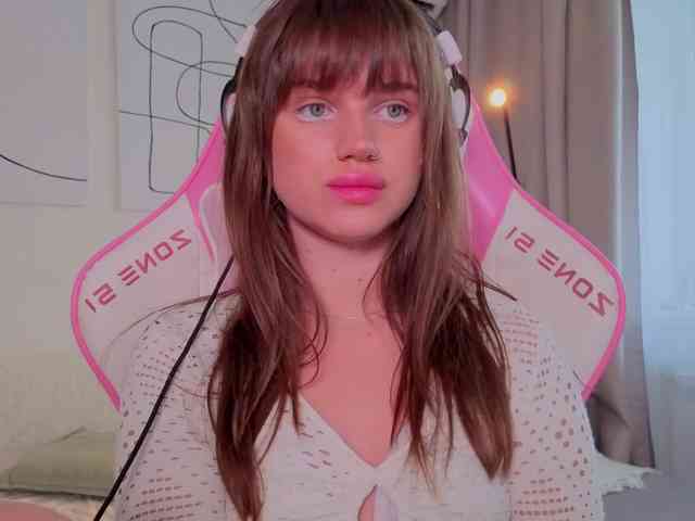 teasingNaomi