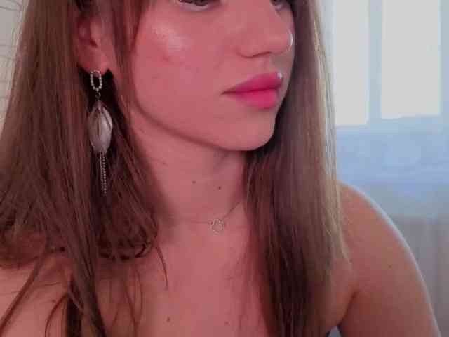 teasingNaomi
