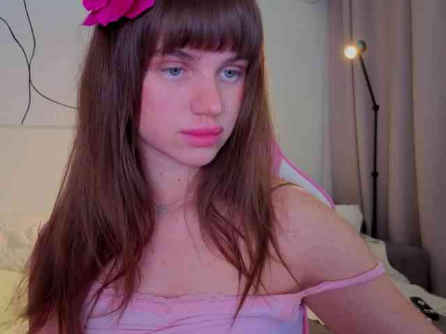 teasingNaomi webcam