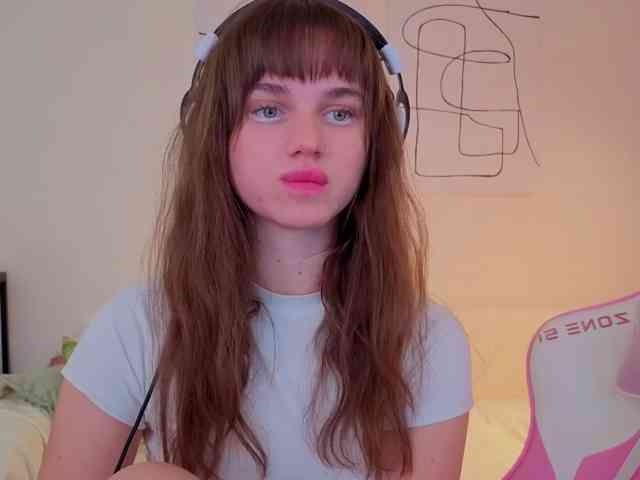 teasingNaomi