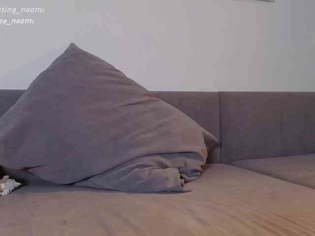 teasingNaomi