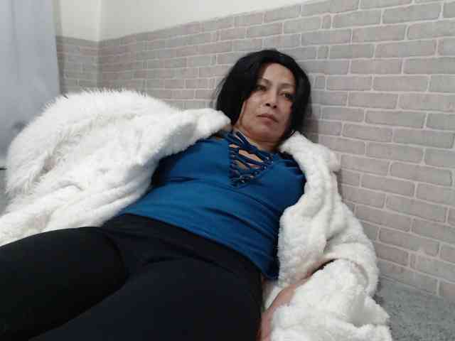 sweetmaju webcam