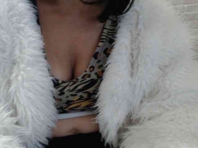 sweetmaju webcam