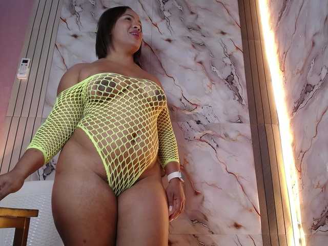 AliceBooty live cam on BongaCams