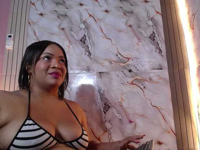 AliceBooty live webcam show