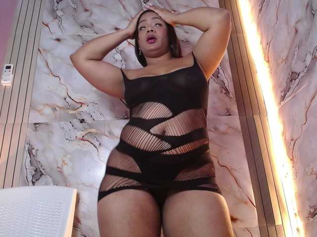 AliceBooty live cam on BongaCams