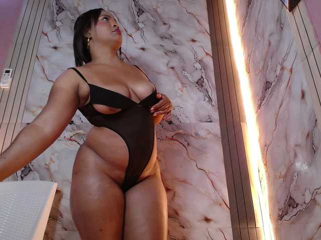 AliceBooty live webcam show