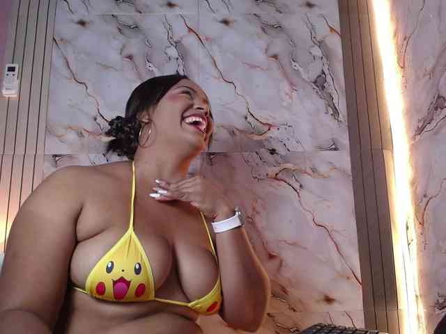 AliceBooty webcam