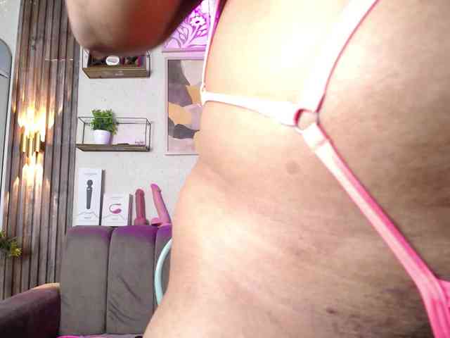 AliceBooty webcam