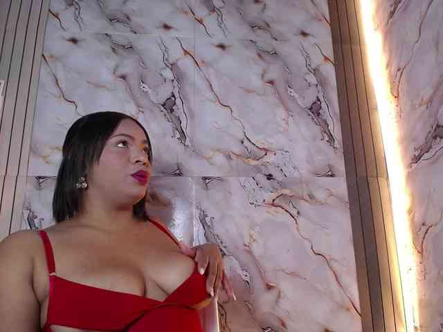 AliceBooty webcam