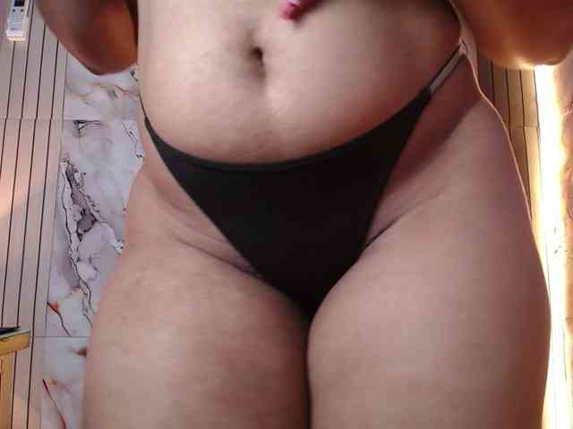 AliceBooty webcam