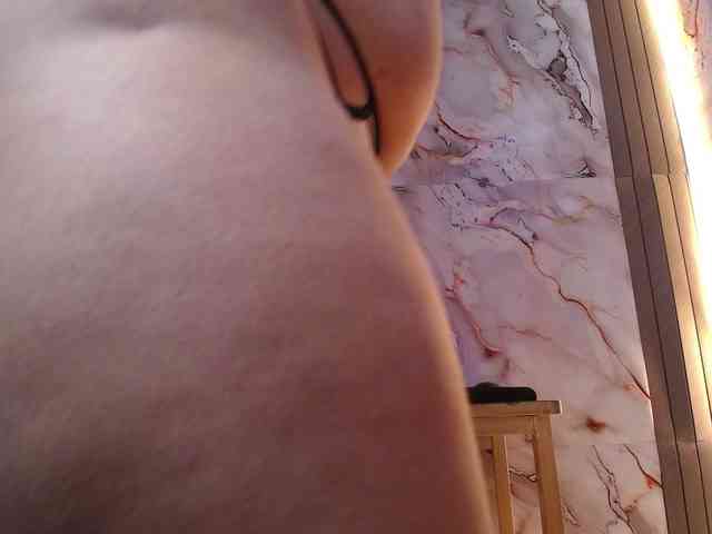 Modelo: AliceBooty