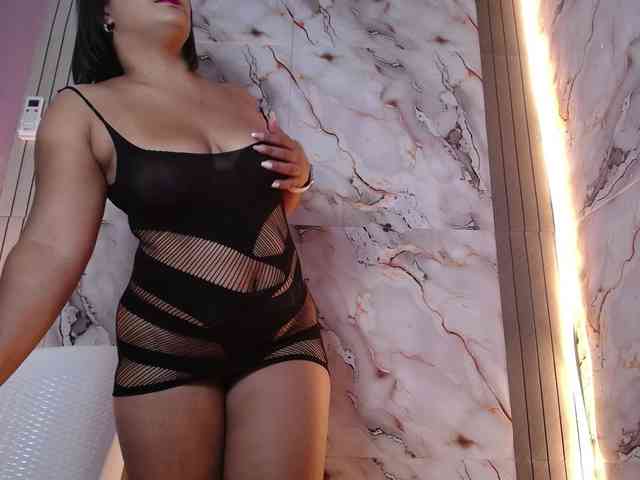 AliceBooty webcam