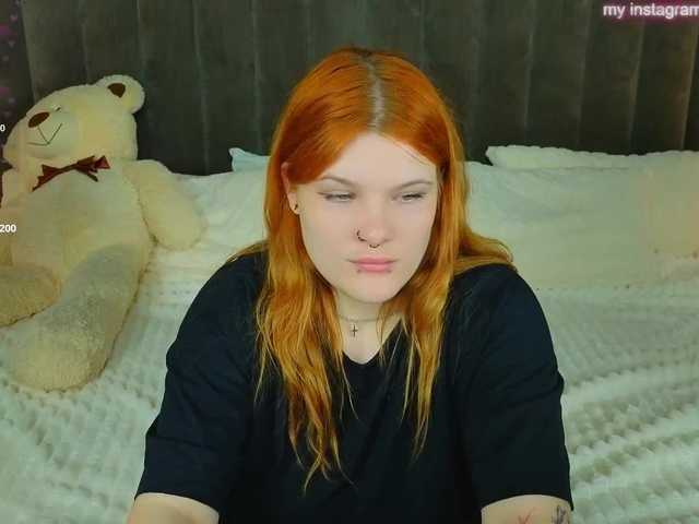 ClumsyNana Live Cam on BongaCams