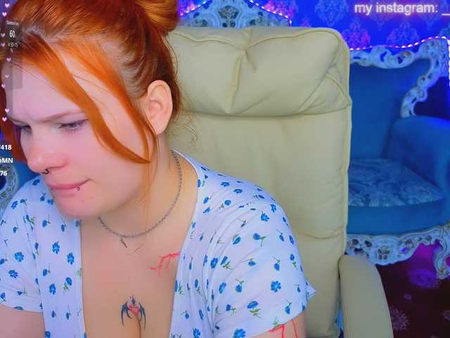 ClumsyNana live webcam show