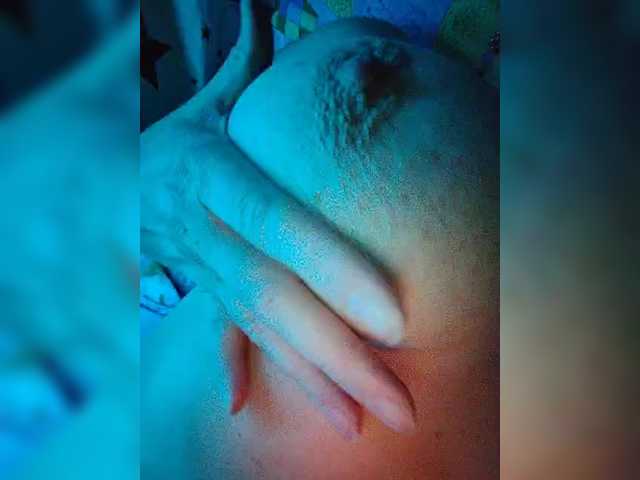 MasseuseLabi live cam on BongaCams