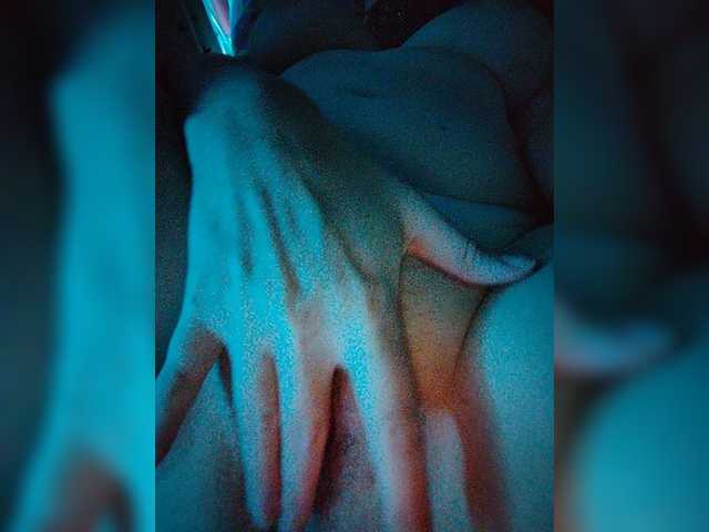 MasseuseLabi live cam on BongaCams