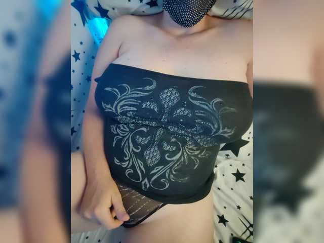 MasseuseLabi live cam on BongaCams