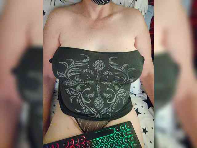 MasseuseLabi webcam
