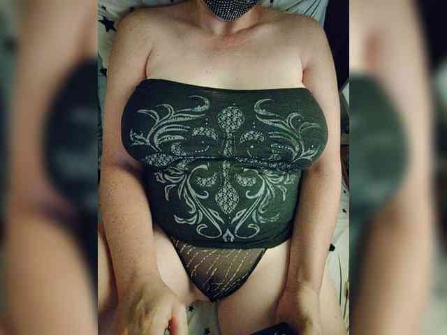 MasseuseLabi webcam