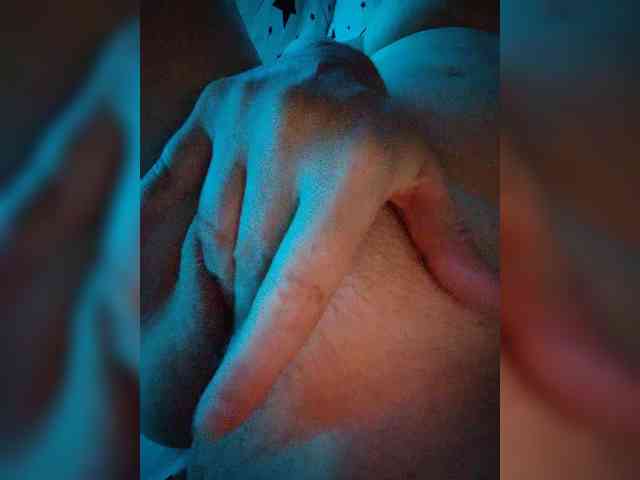MasseuseLabi webcam