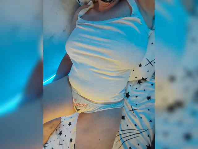 MasseuseLabi webcam