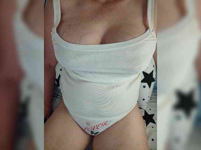 MasseuseLabi webcam