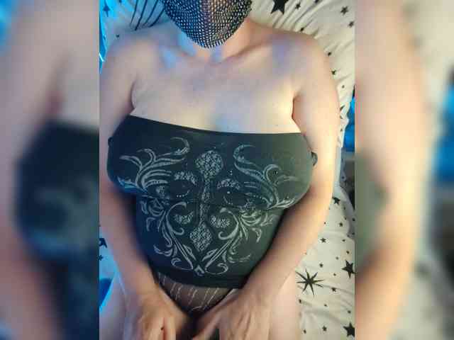 MasseuseLabi webcam