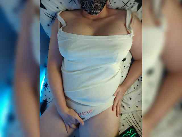 MasseuseLabi webcam